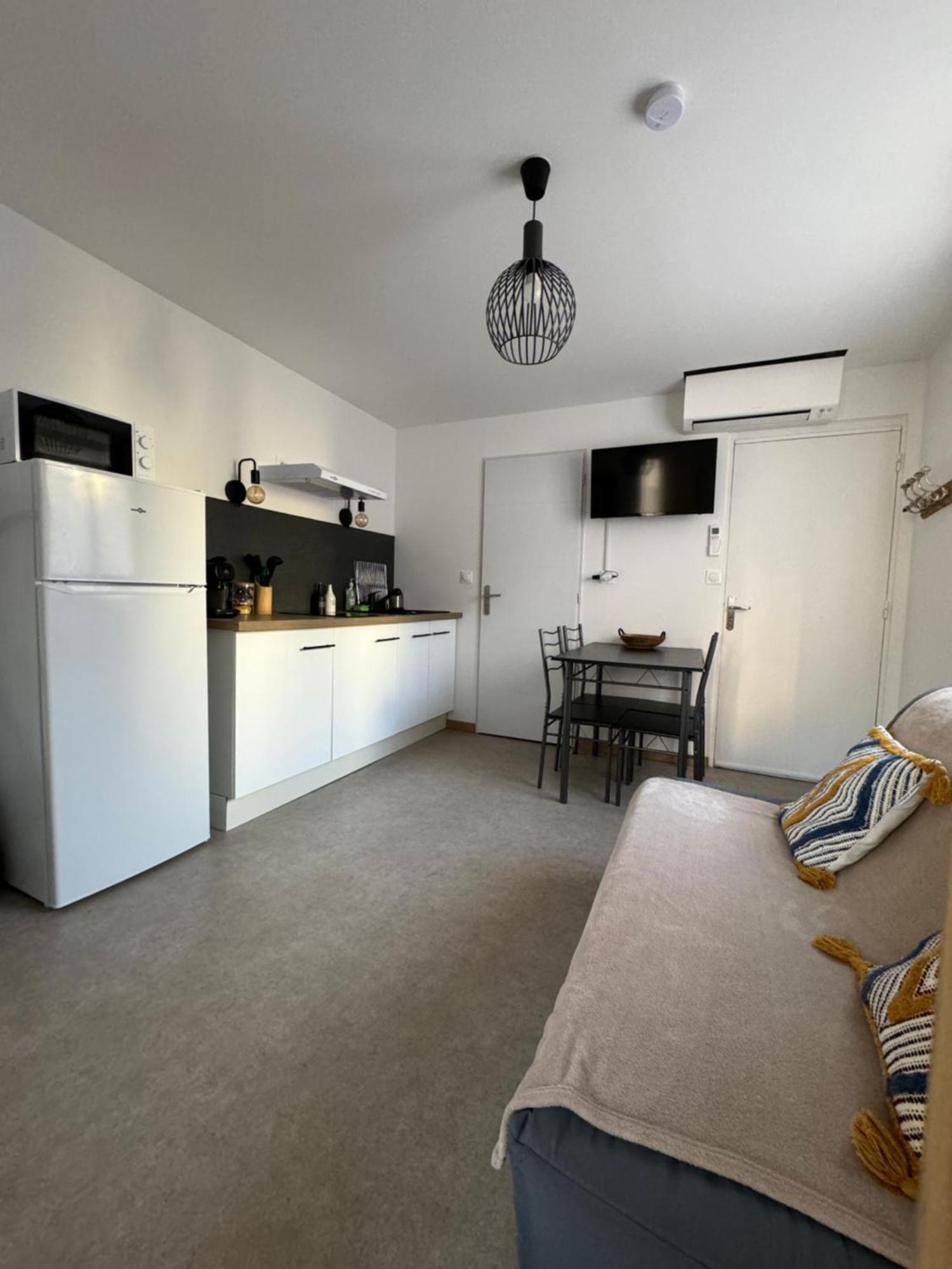 Lamourguier 1, Proche Des Halles, Wifi, Bureau Narbonne Dış mekan fotoğraf
